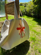 Carregar imagem no visualizador da galeria, Beach Bag XL Beige/Orange Mosquito
